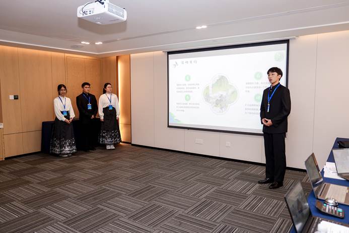 5528503b5da4fdbd86b102f39b93bd6